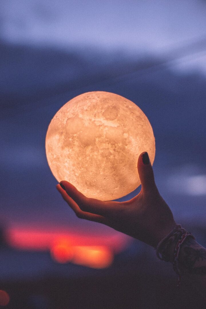 37 Full Moon Affirmations For Embracing Change - The Daily Dish