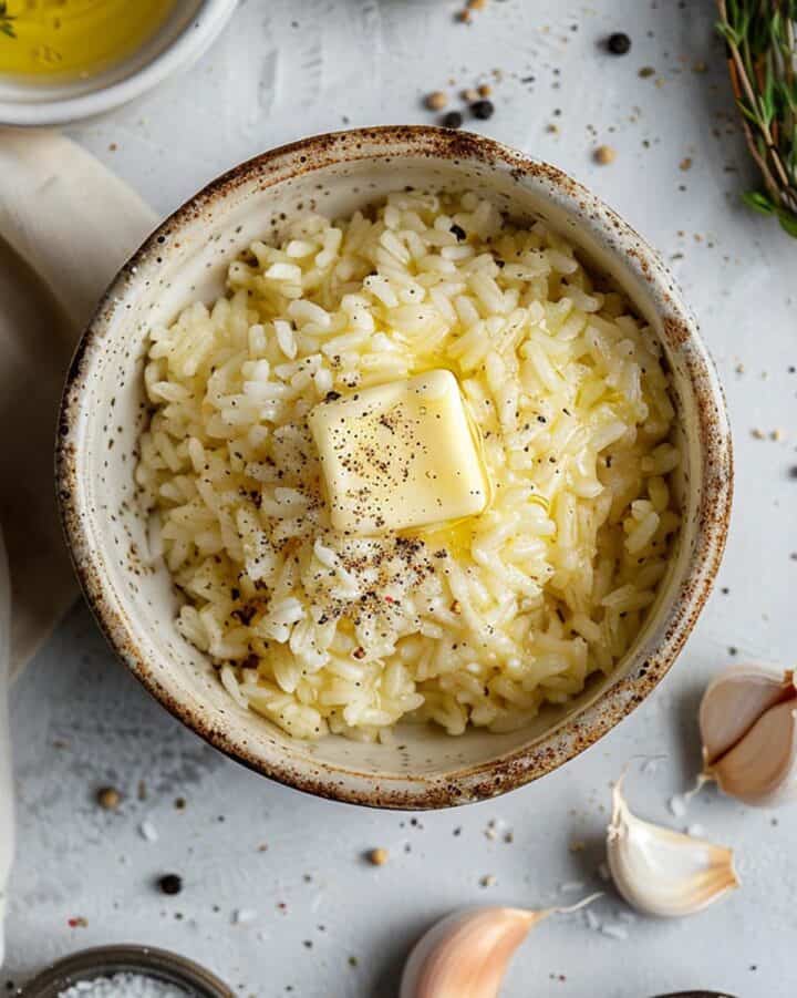 Buttery Garlic Rice ~ In A Rice Cooker - The Daily Dish