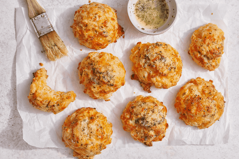Cheddar Bay Biscuits That Melt In Your Mouth
