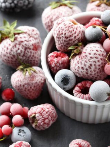 7 Frozen Foods That Are Surprisingly Healthy (And 7 That Are Just Junk)