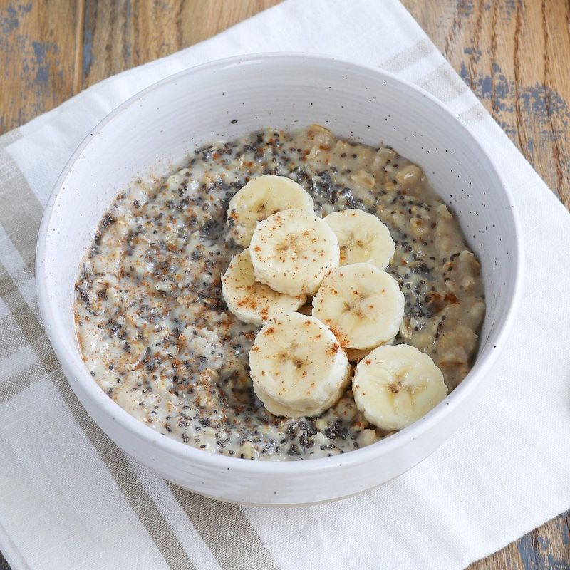 Oats With Protein Powder And Ground Flaxseed