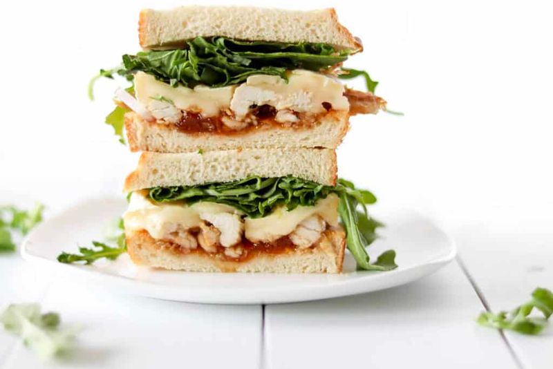 Apricot and Brie Sandwiches