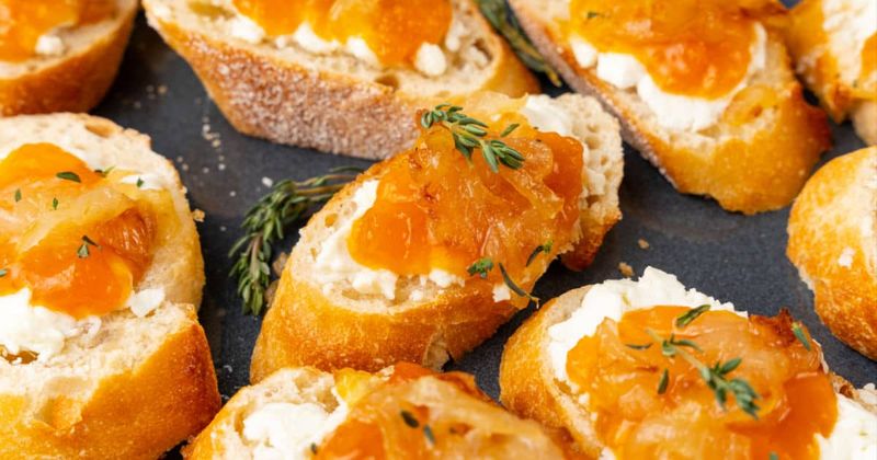 Apricot and Goat Cheese Crostini