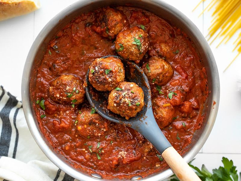 Beef Meatballs In Tomato Sauce