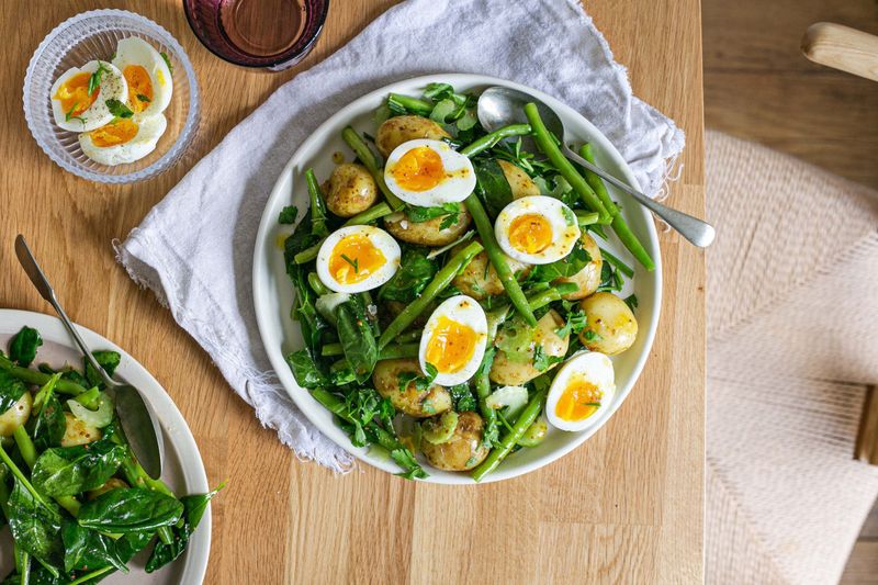 Eggs + Raw Vegetables