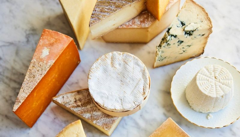 How To Enjoy British Cheese Without Needing A Fancy Board