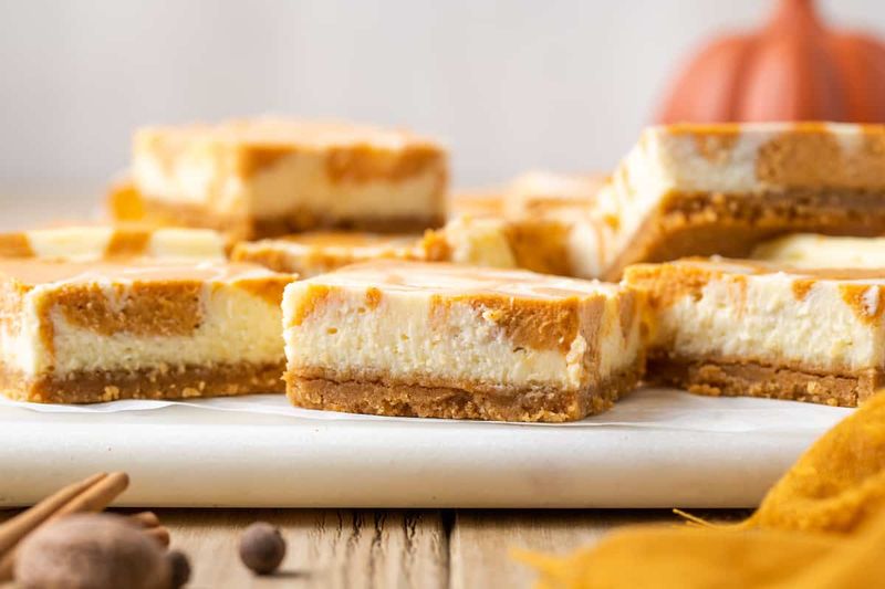 Pumpkin Cheesecake Bars
