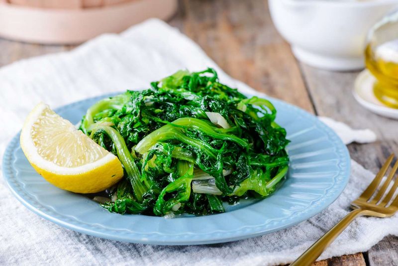 Horta Vrasta (Boiled Greens)