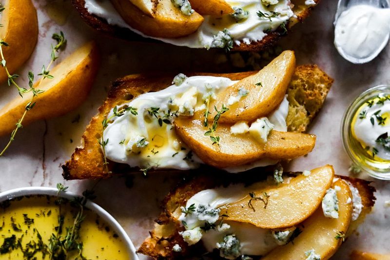 Baked Ricotta With Honey And Thyme