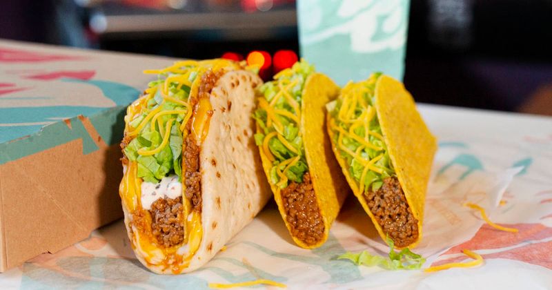 Cheesy Gordita Crunch (Early Version)