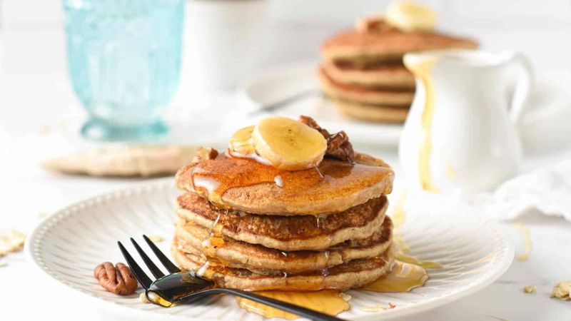 Hearty Oatmeal Banana Pancakes