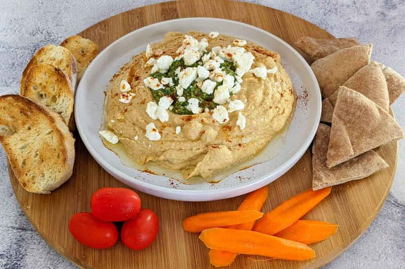 Spicy Hummus With Vegetables