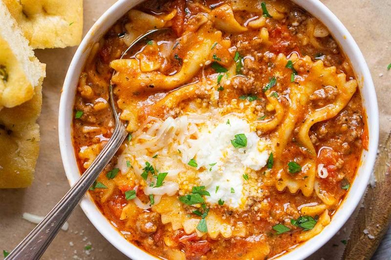 20-Minute Lasagna Soup