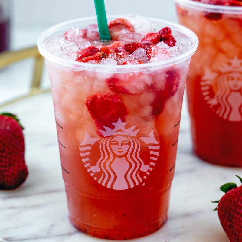 Strawberry Açaí Refresher