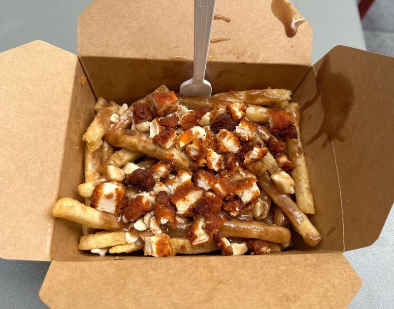 Spicy Buffalo Chicken Poutine (Canada)