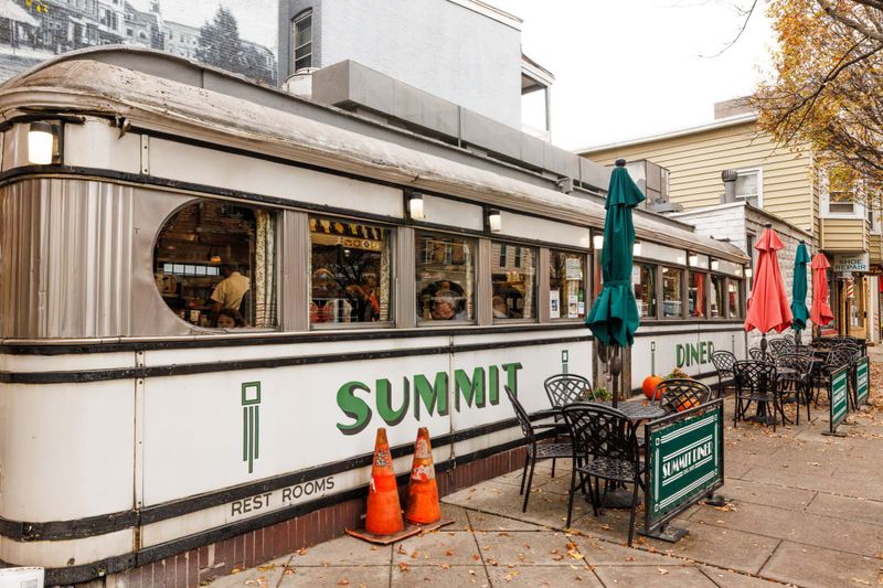 Summit Diner - Queens, New Jersey