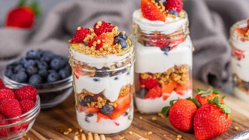 Fruit And Yogurt Parfaits