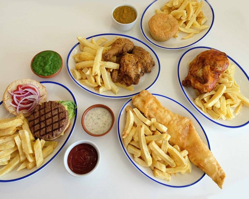 Fish 'N' Chick'n
