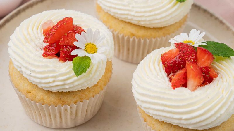 Strawberry Shortcake Cupcakes