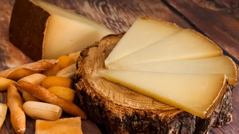 Know Your Spanish Cheeses