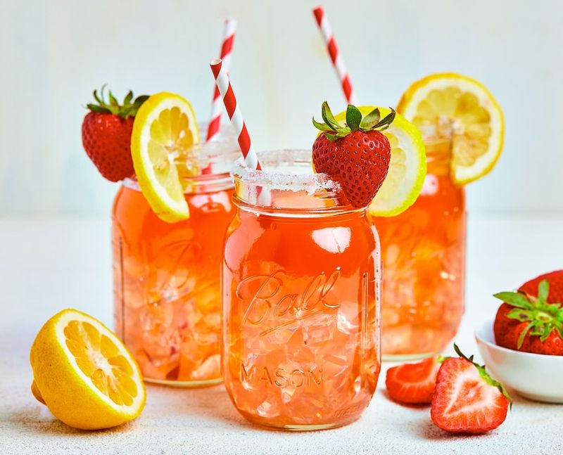 Make Jam Jar Lemonade
