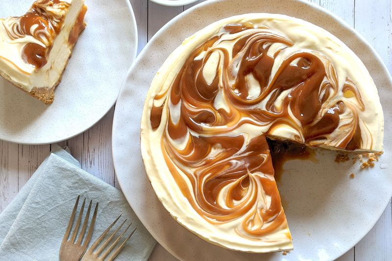 Dulce De Leche Cheesecake