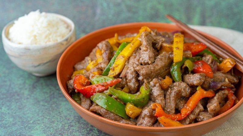 Black Pepper Beef Stir-Fry