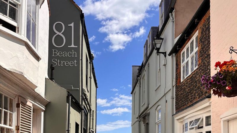 81 Beach Street