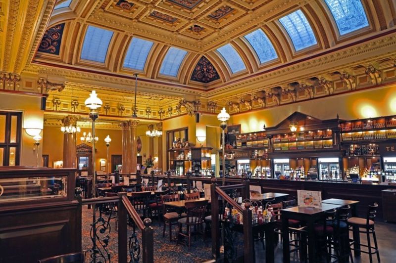 Wetherspoons, Nationwide