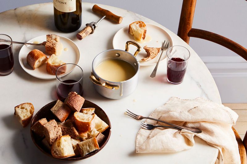Classic Cheese Fondue