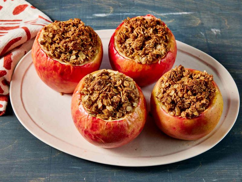 Baked Apple With Cinnamon Crumble