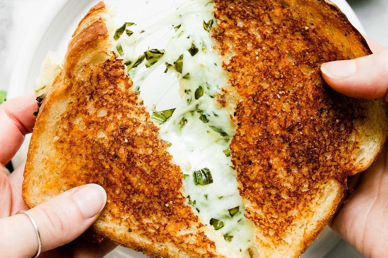 Centre-Loading Soft Cheeses