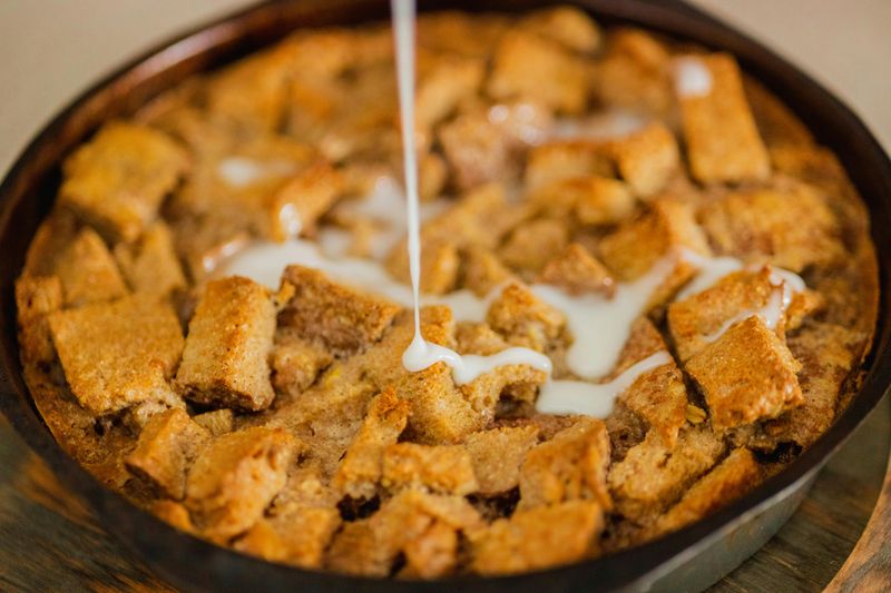 Apple Cinnamon Bread Pudding Casserole