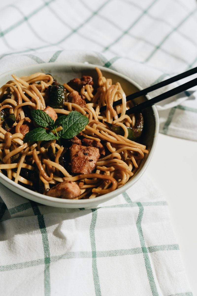 Stir-Fried Noodles With Roast Meat
