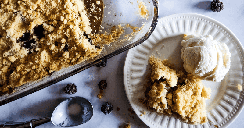 Blackberry And Apple Crumble