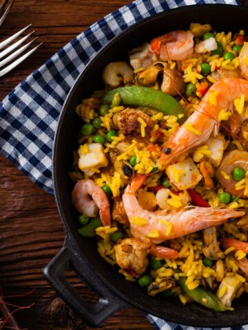 Famous Fish Dishes From Around The Globe (Featured Image)