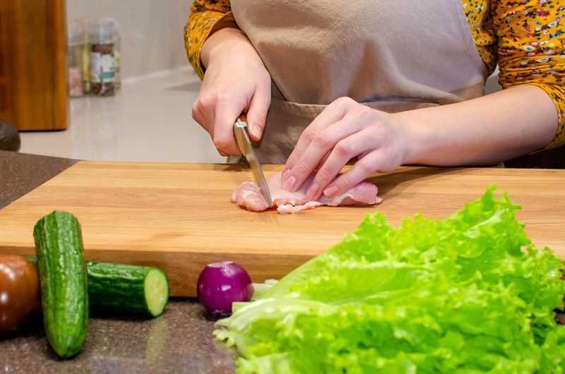 Using The Same Board For Raw Meat And Vegetables