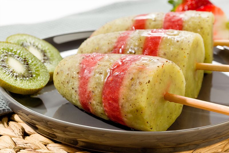 Kiwi Strawberry Popsicles