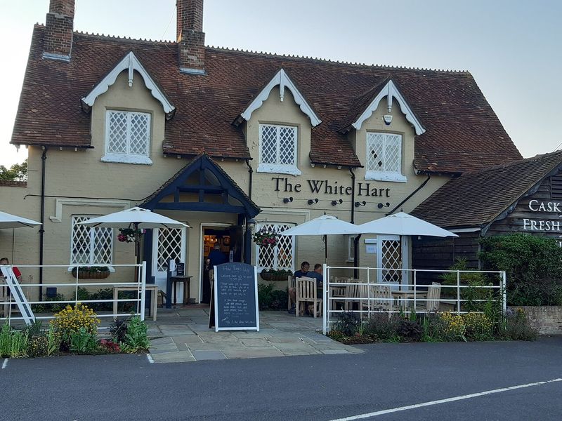 The White Hart, Cadnam