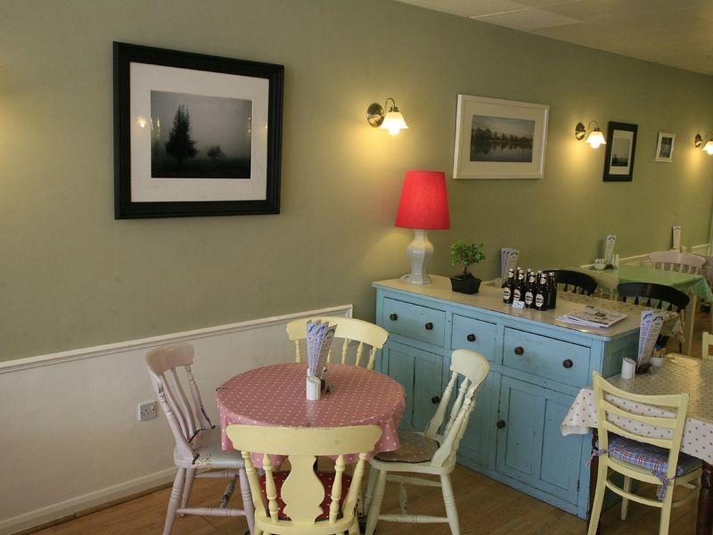 The Fox And Hounds, Exbury