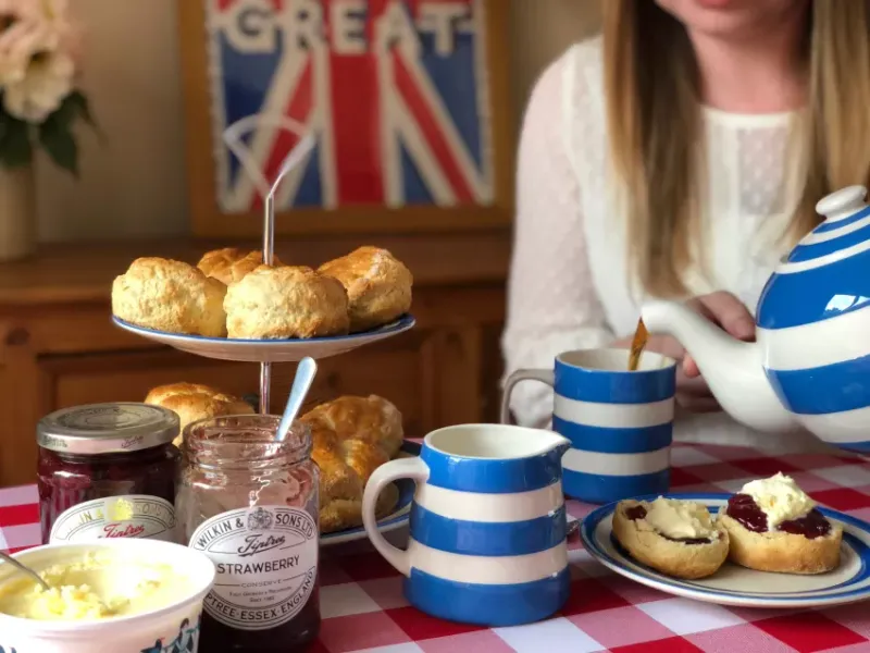 Tea And Bread Dipping