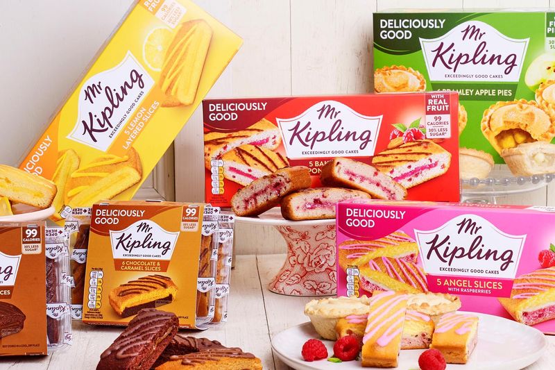 Mr Kipling Cakes