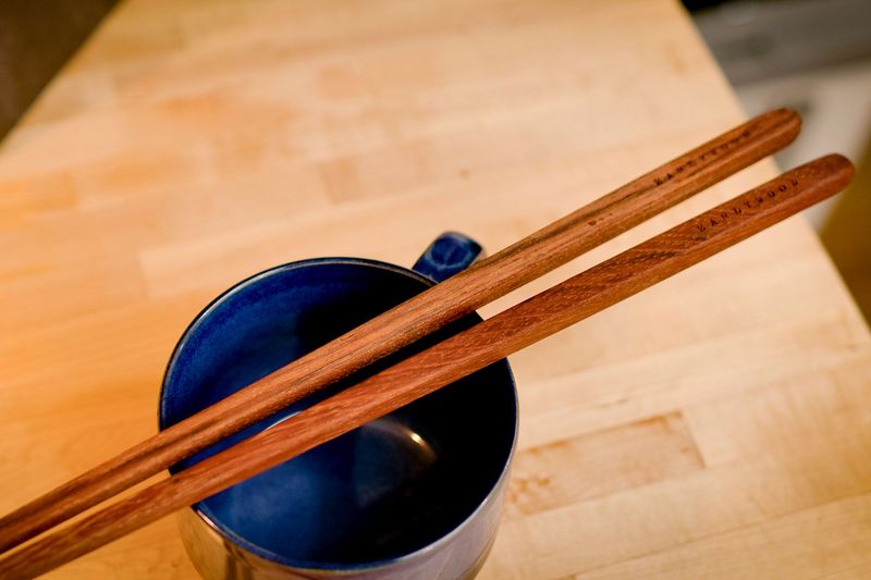 Keep Cooking Chopsticks Separate