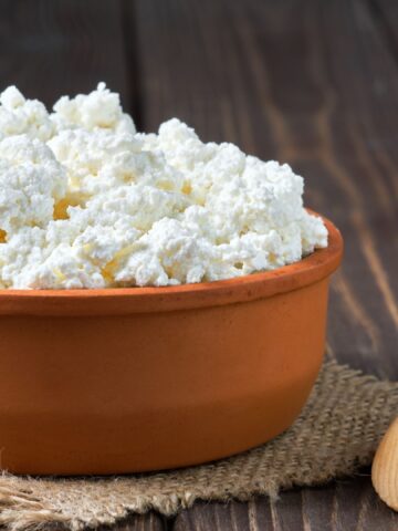 10 Breakfast Foods That Pack More Protein Than Eggs
