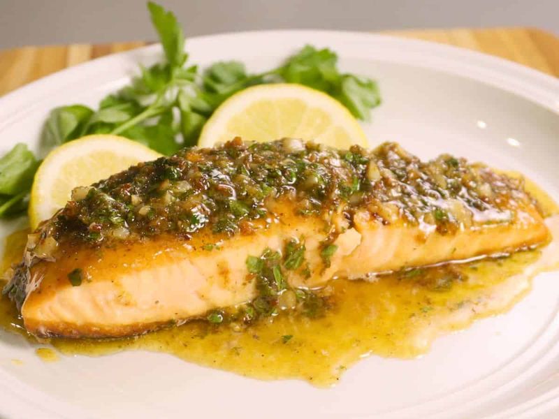 Pan-Seared Salmon With Lemon Butter