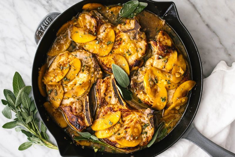 Pork Chops With Apple And Sage