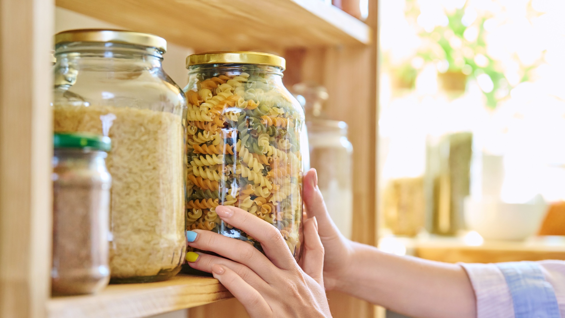 15 Emergency Food Rations To Stock Up On