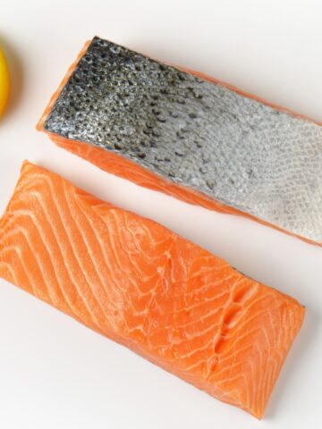 6 Easy Ways To Remove Salmon Skin Cleanly