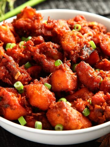 8 Pro Tips For Crispy Indian Fried Chicken At Home