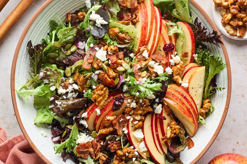 Apple And Walnut Salad